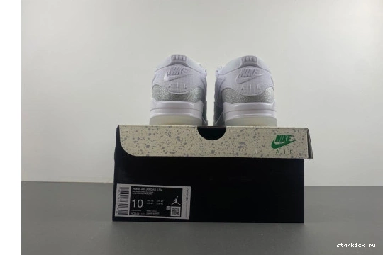 RM Pure 4 White  HQ3441-111  HQ3441-111 Jordan Air 0814